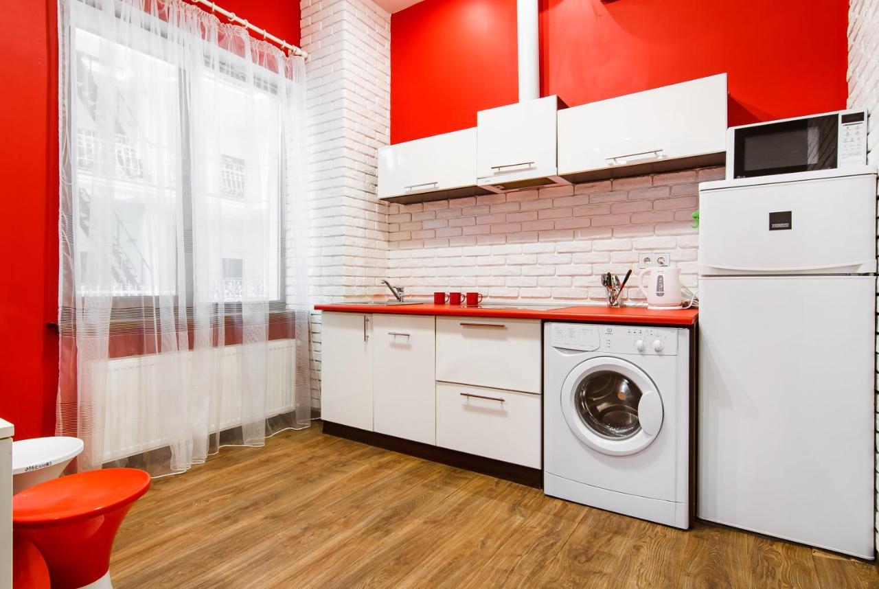 Modern Apartment In The City Center In A New Building 오데사 외부 사진